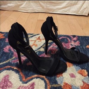 Lulu’s Black ankle strap heels